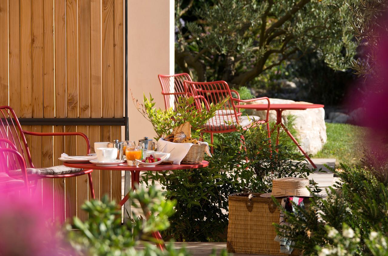 Maison D'Hotes Le Pre Gourmand - Adults Only Hotel Eyragues Exterior photo